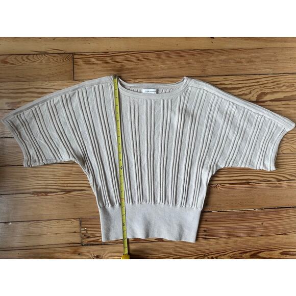 NWOT Club Monaco 100% Wool Cream Ribbed Knit Structured Dolman Sleeve Sweater SP - Picture 6 of 8